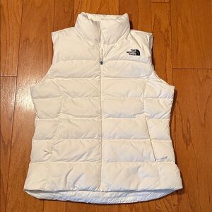 The North Face 700 White Insulated Puffer Vest